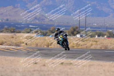 media/Dec-17-2023-CVMA (Sun) [[bf0c04832d]]/Race 2 Amateur Supersport Open/